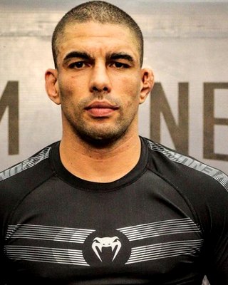 Lucas  Martins