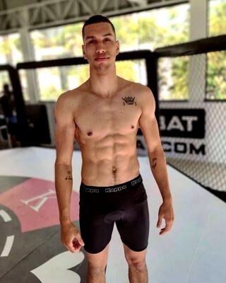 Daniel Oliveira Paz de Moura